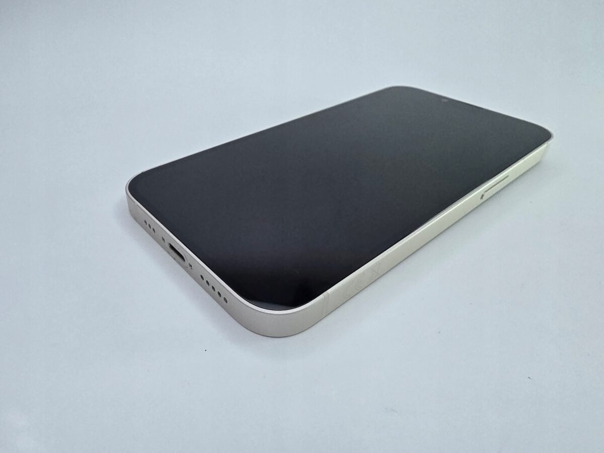 ffe420e39d4d2e441fbe9f3393eb1926