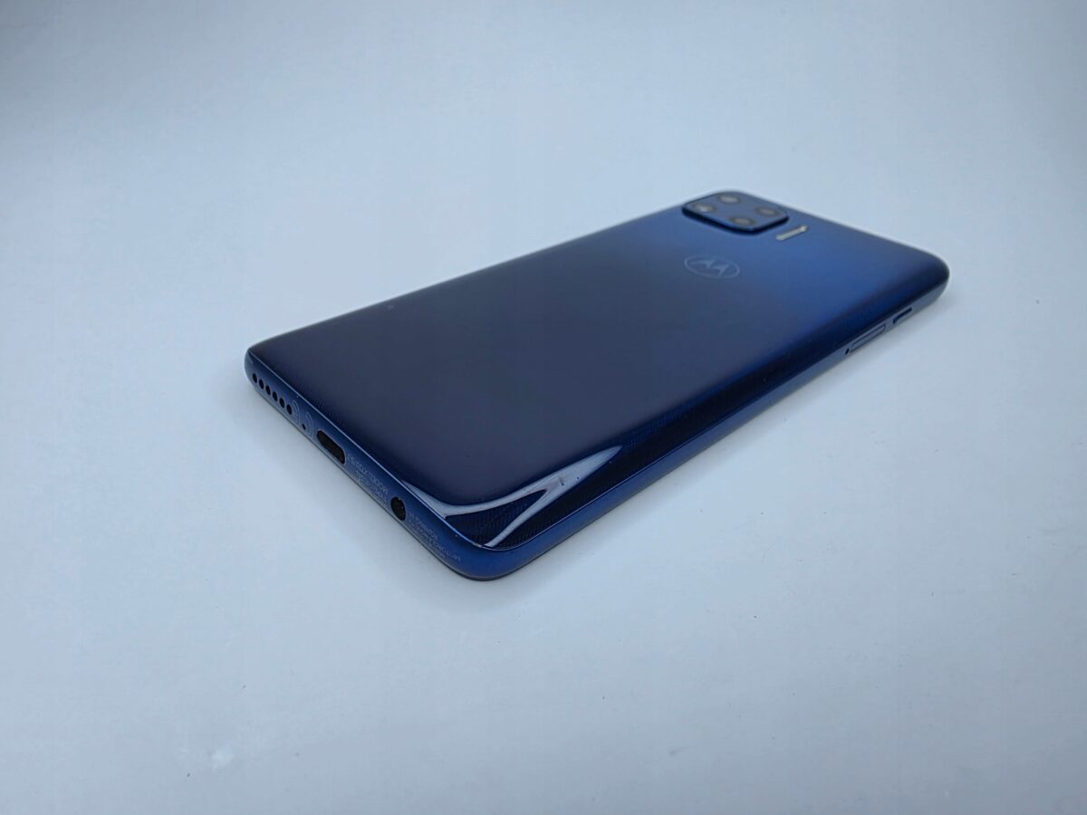 6731d150e707211b15ae56642039bd78