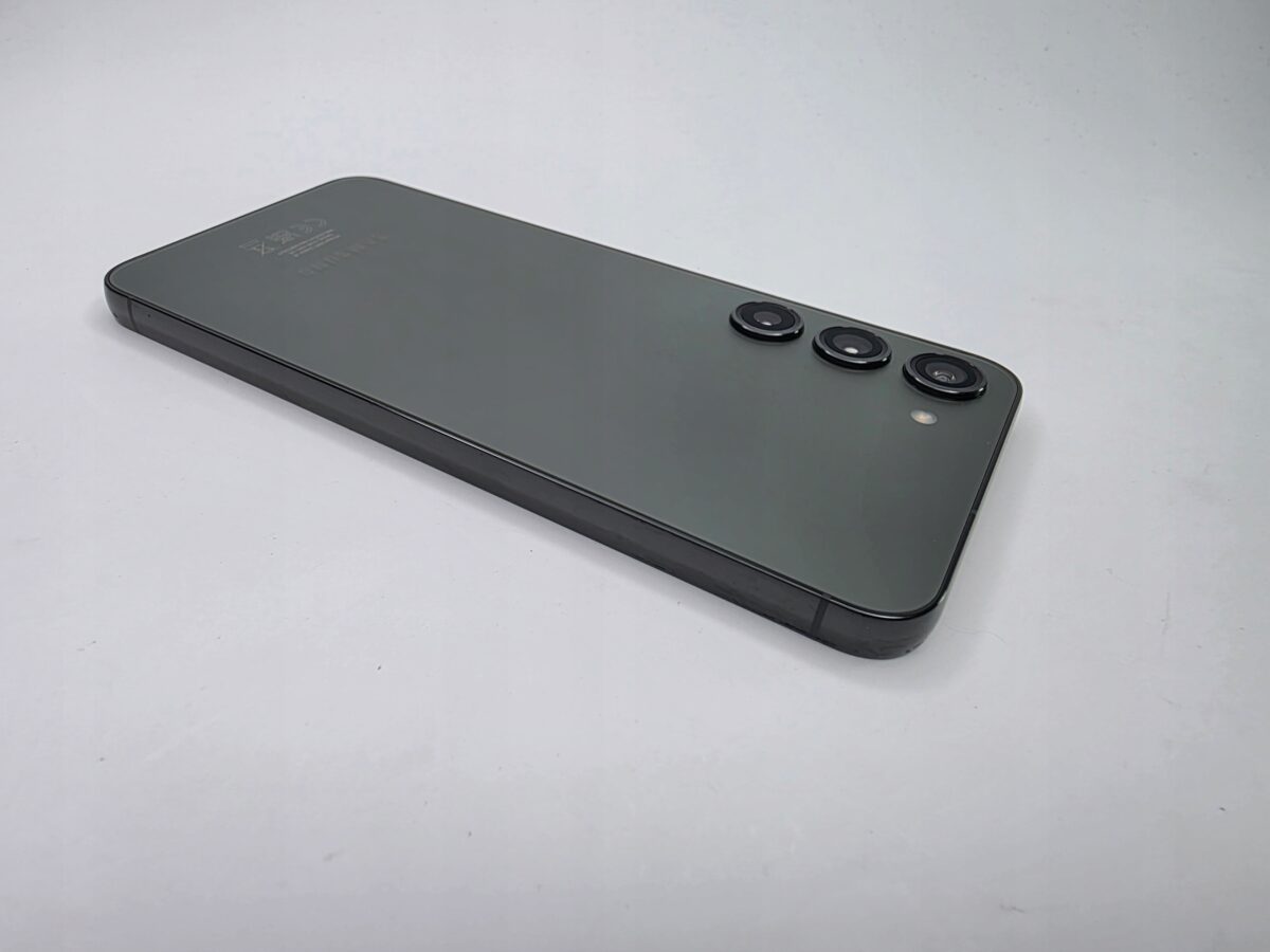 dae7ab09d2422db032b108f5d32f4551