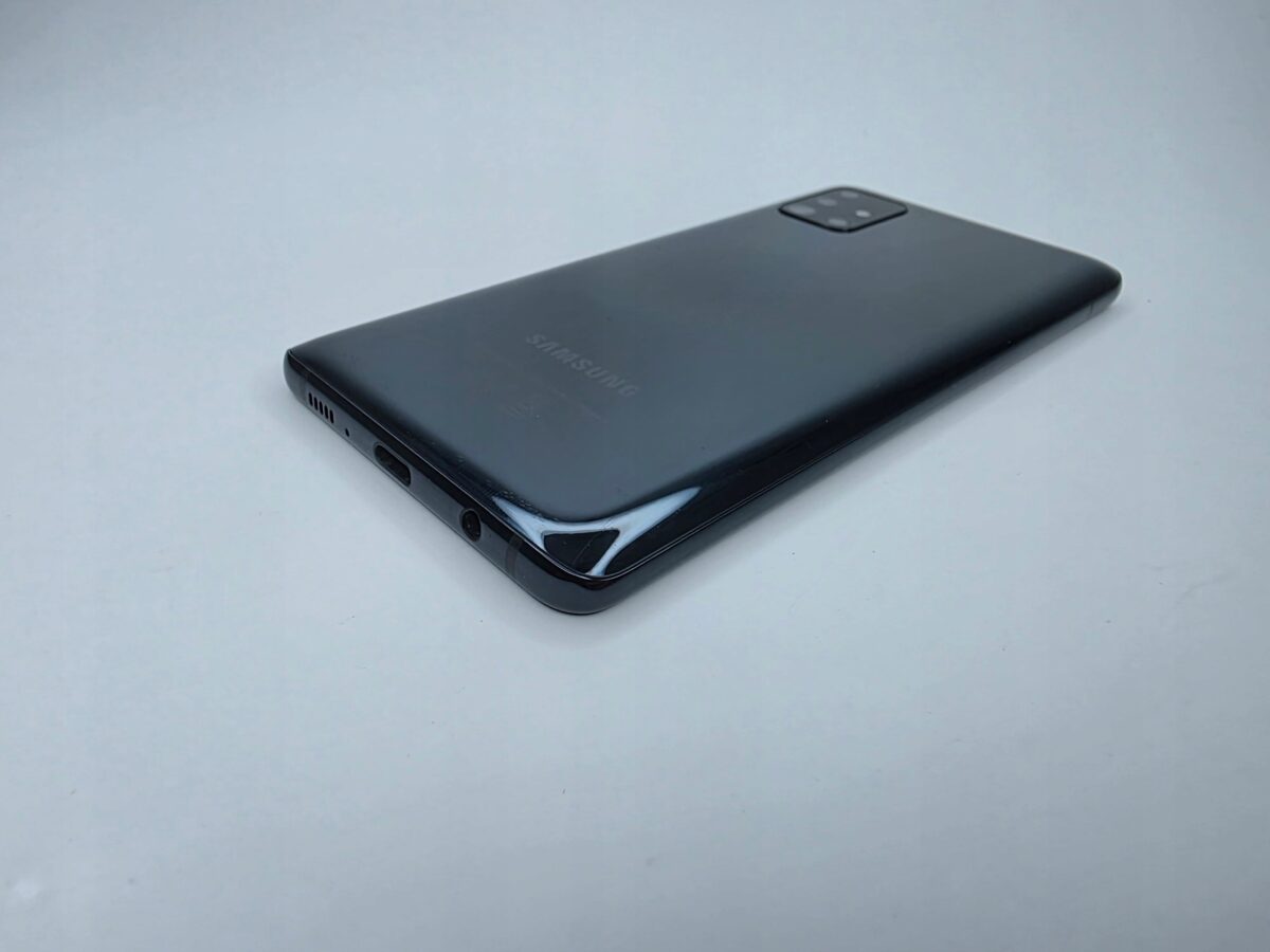 c74d373c714a4a9137e1b55928af600f