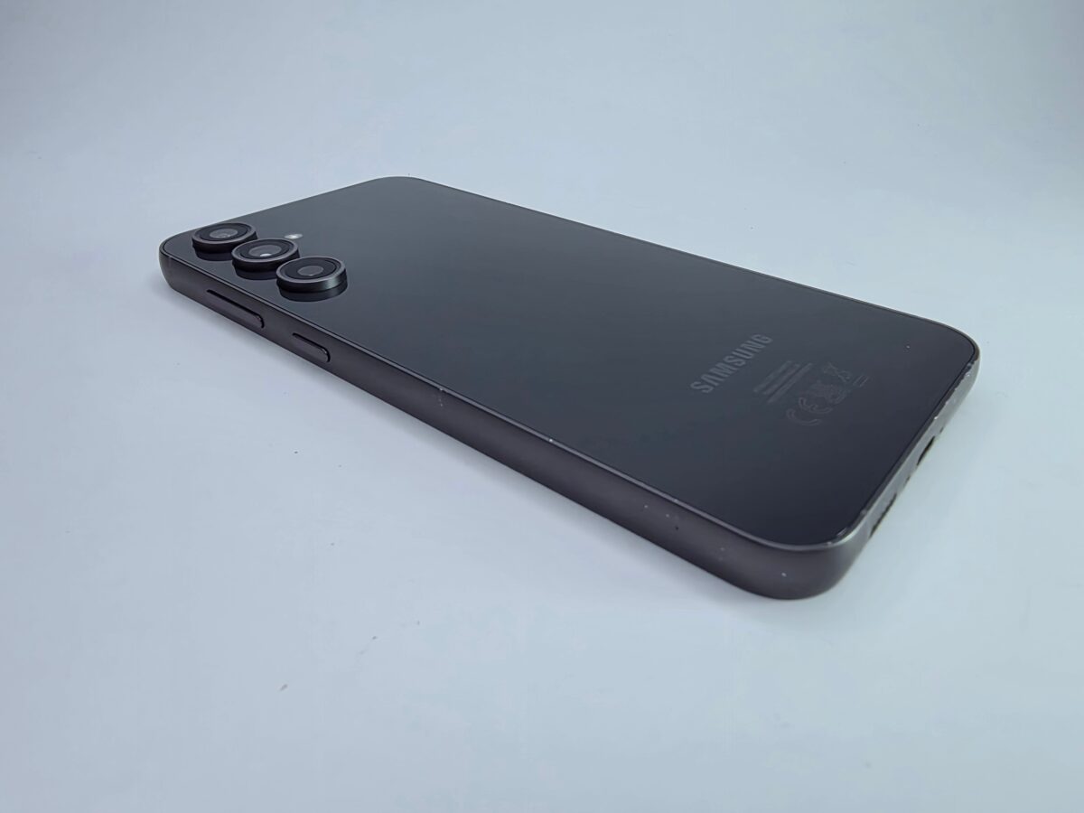 bf918b8f3fdcd90c2453be176e588115