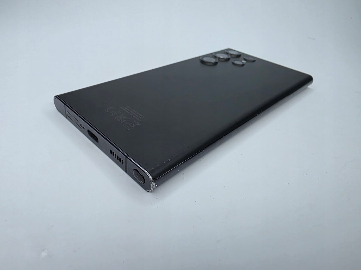 085a1c7b7c98fb8976e6772a18fa81e8