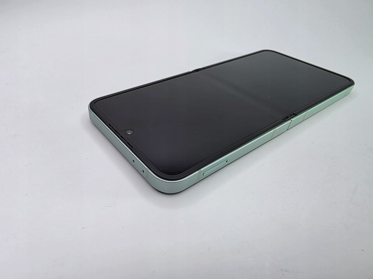 7da514050d68a1668112d677354f5b9a