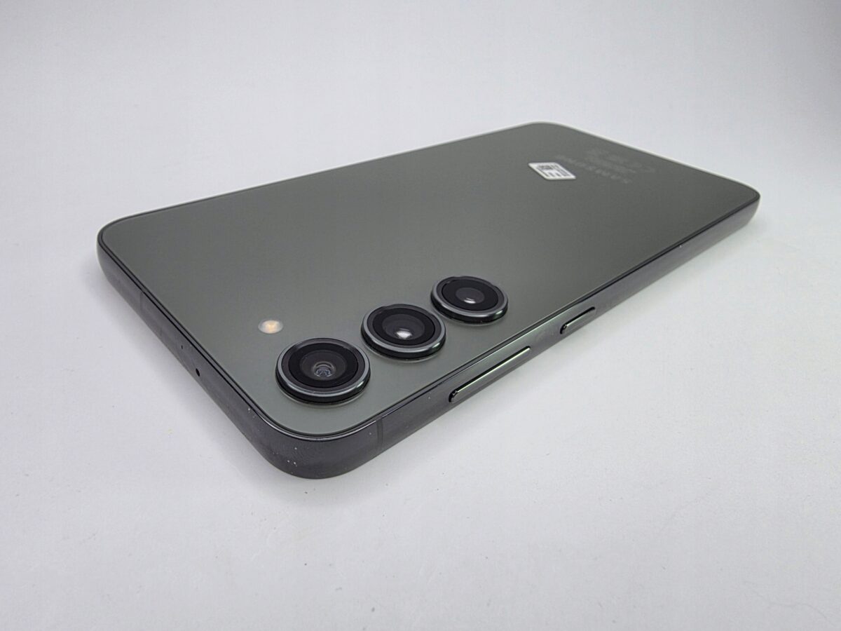 99847d83ce40e43dac094b029a848d41