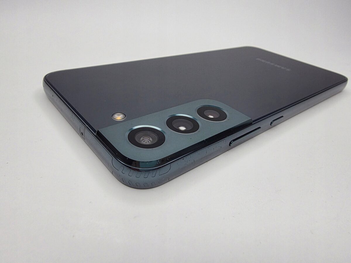 647c963edb74dcdbea64fcb2f97d54c6