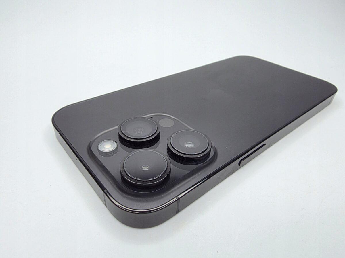 9472038b569127e7f7132ff16f03417f