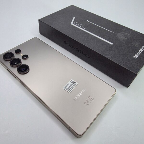 fedb16fb4d691c30d77c94cf7fcf5e30