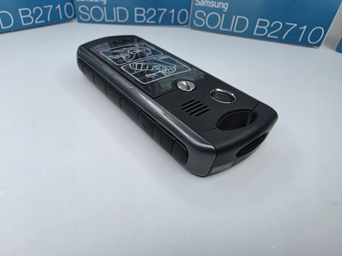 b93c8c8a2797f50d28015cf9603bde93