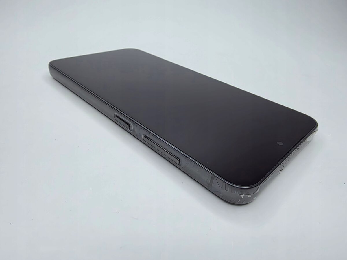 4241848d20497f6714e4c94b3d73db84