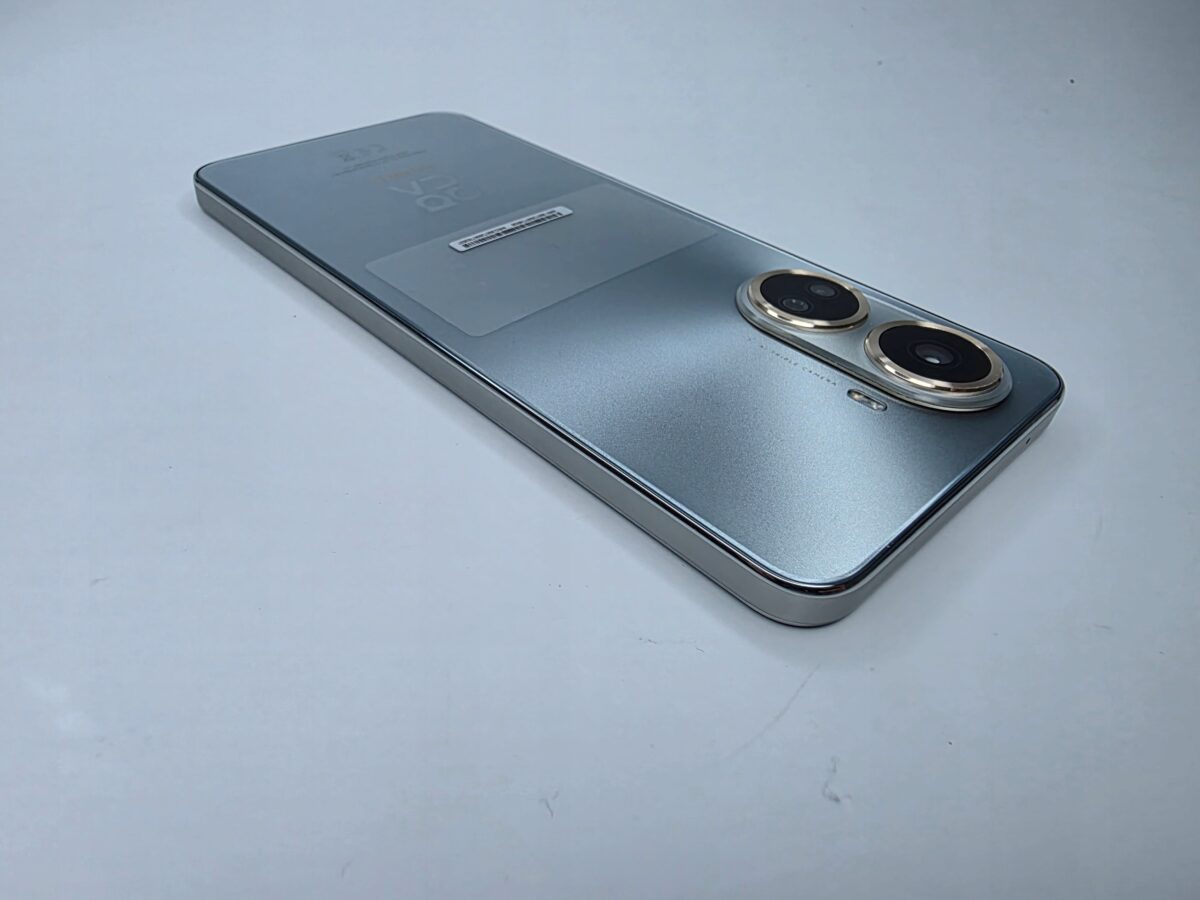 3741cf0e648b42b09b135ce44bd262b7