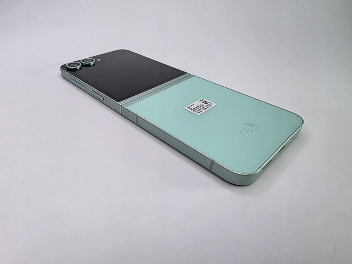 64ff5924f12b96625a90a4a84fc06319