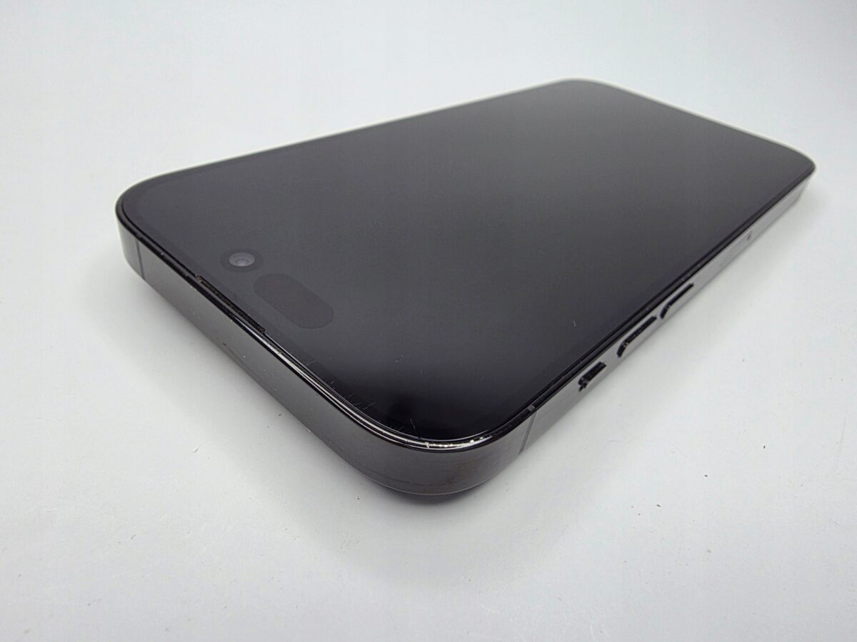 048fe473f74846f72114f34327e7ee03