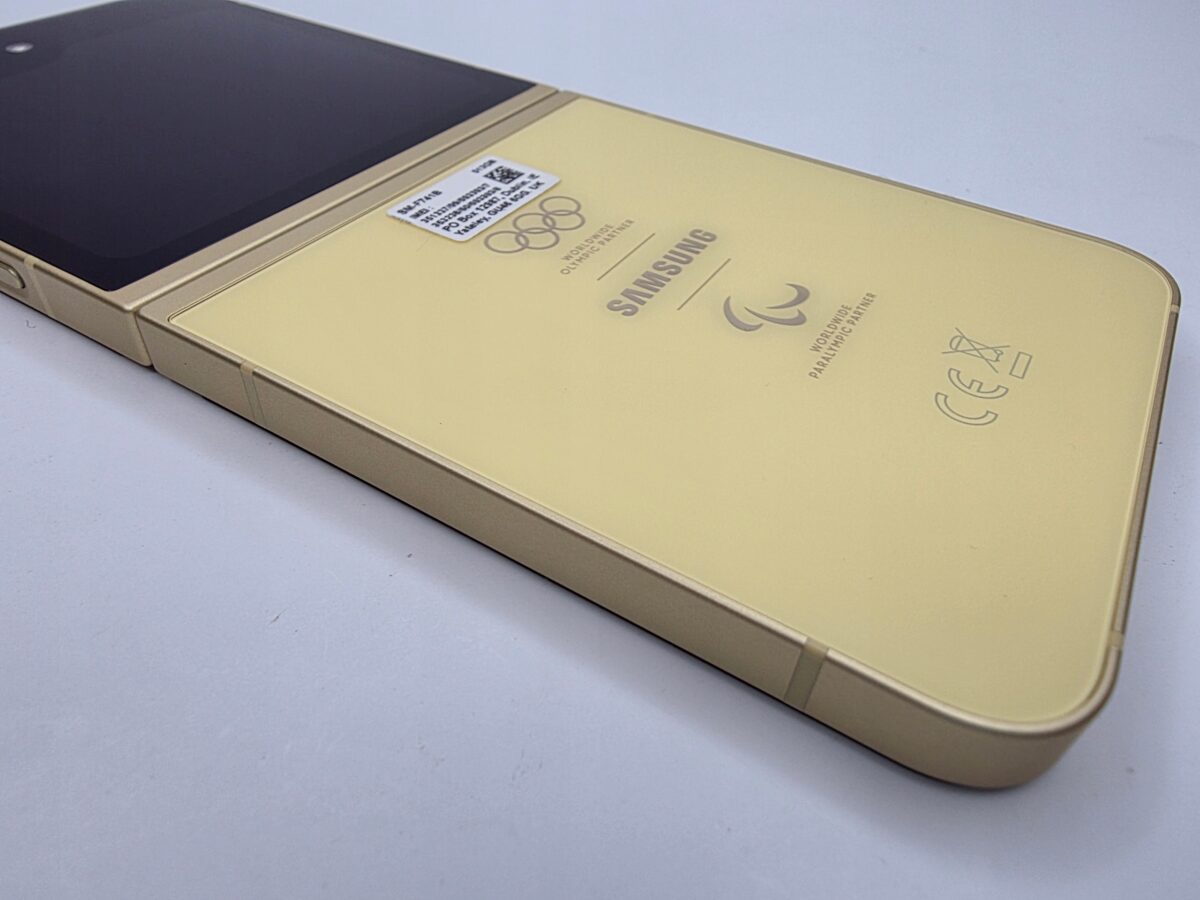 43b6059404f65e429d49f9834abc944c