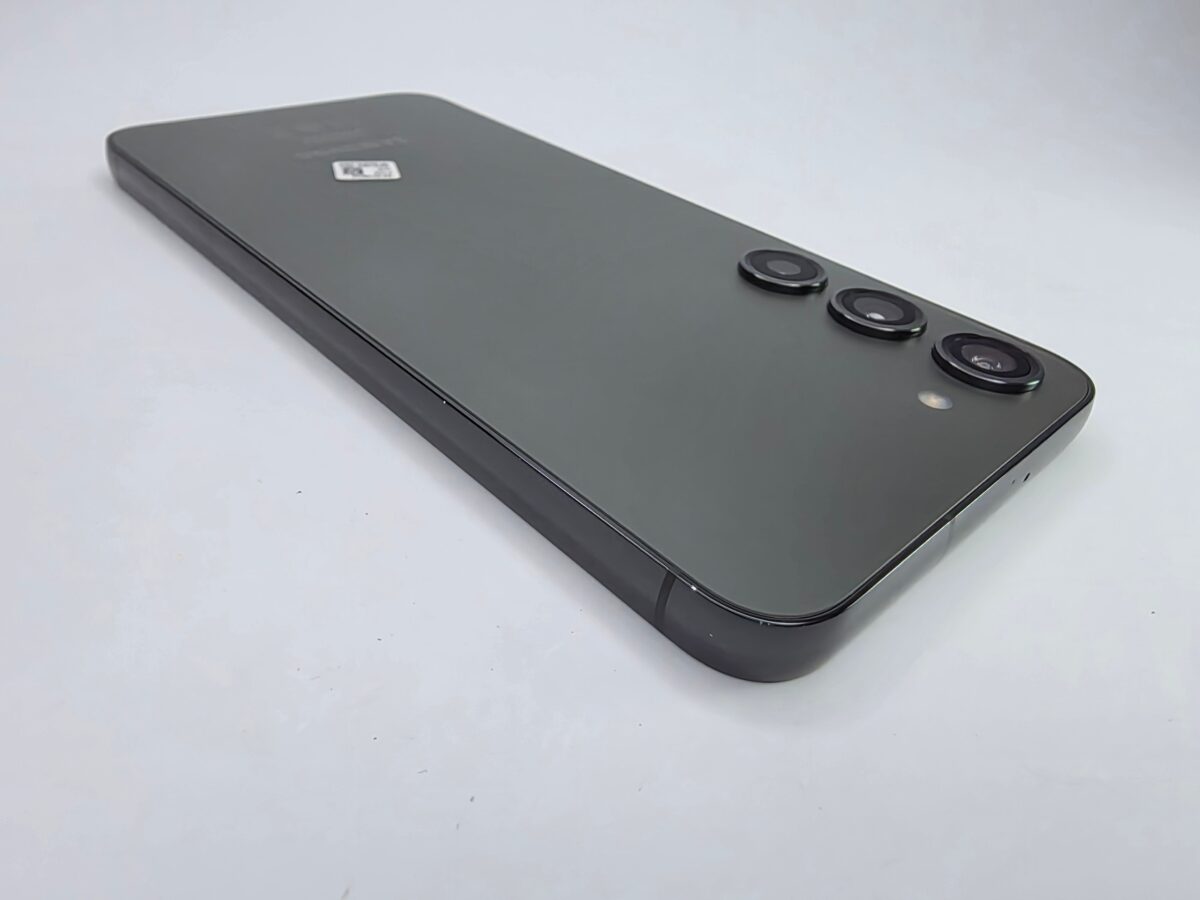 eb0dd89ab09d06380f7203c674c8070e