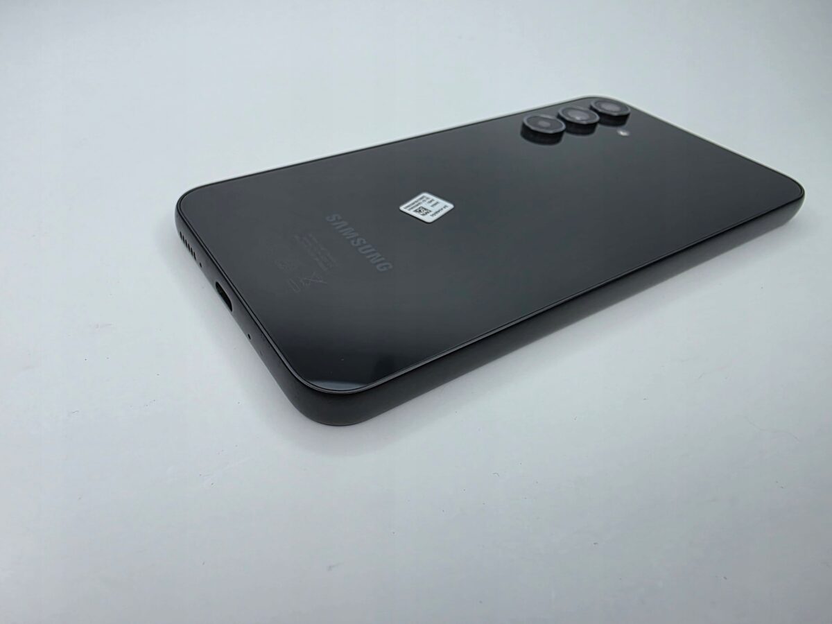 1c473576034b3acc68a5d546ebecc545