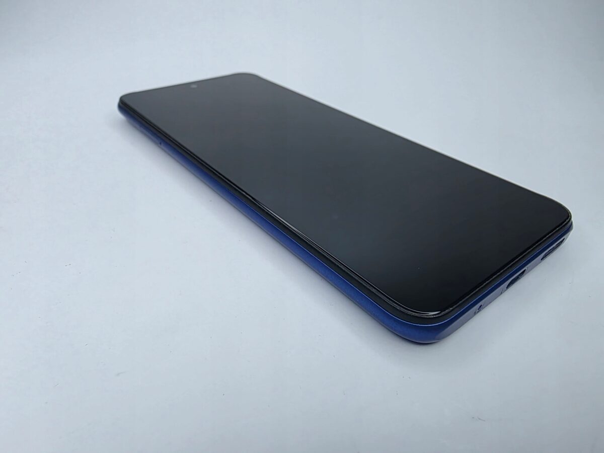 28032207f328497b4fbee91f201eaba3