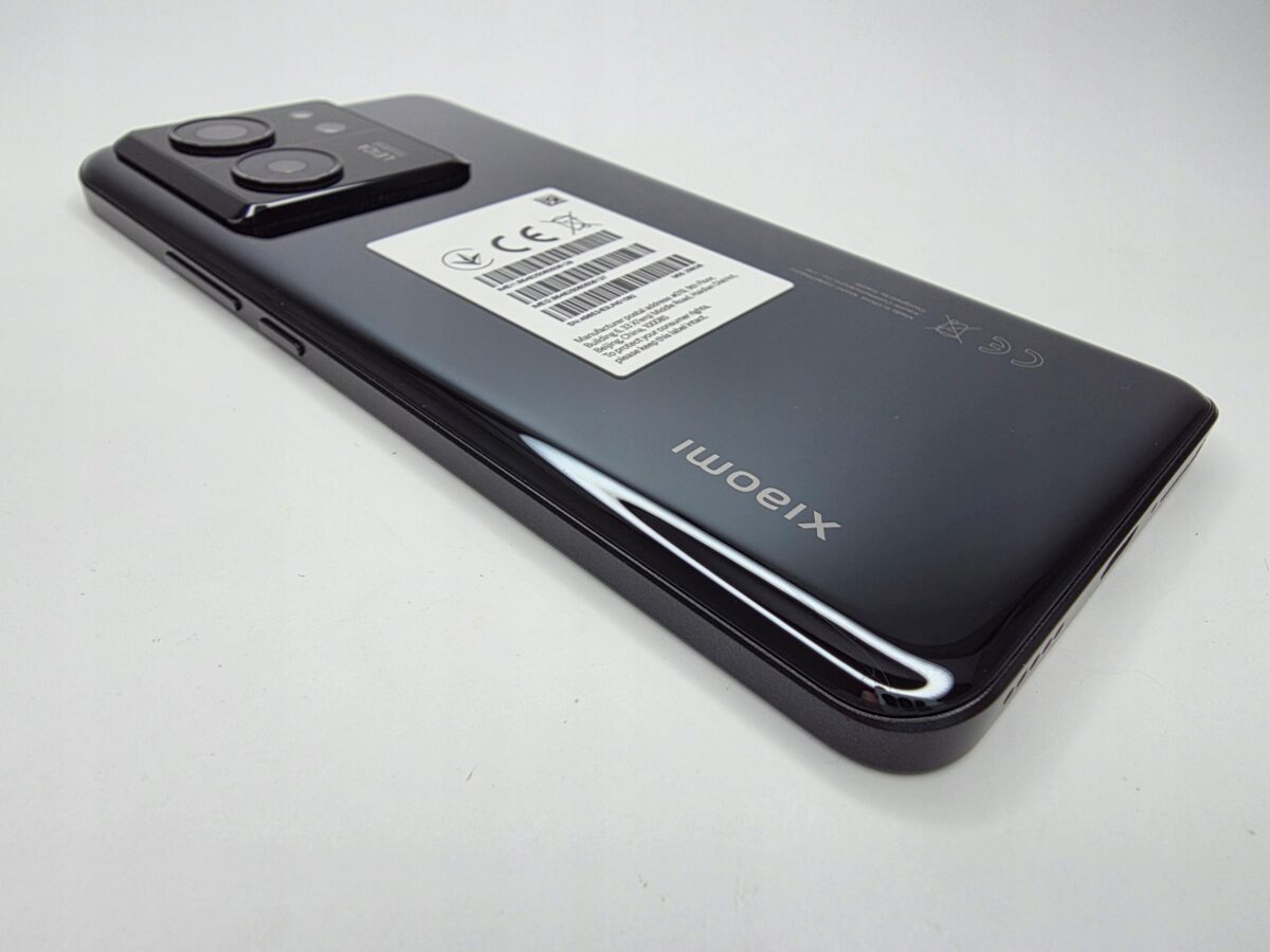 b64659fa2c2b8e6ccde4e3fae15b9d33