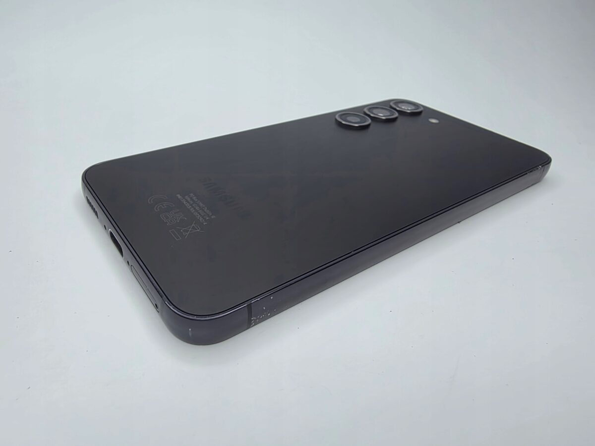 1cbb734de6354f015243d153ef4c43f8